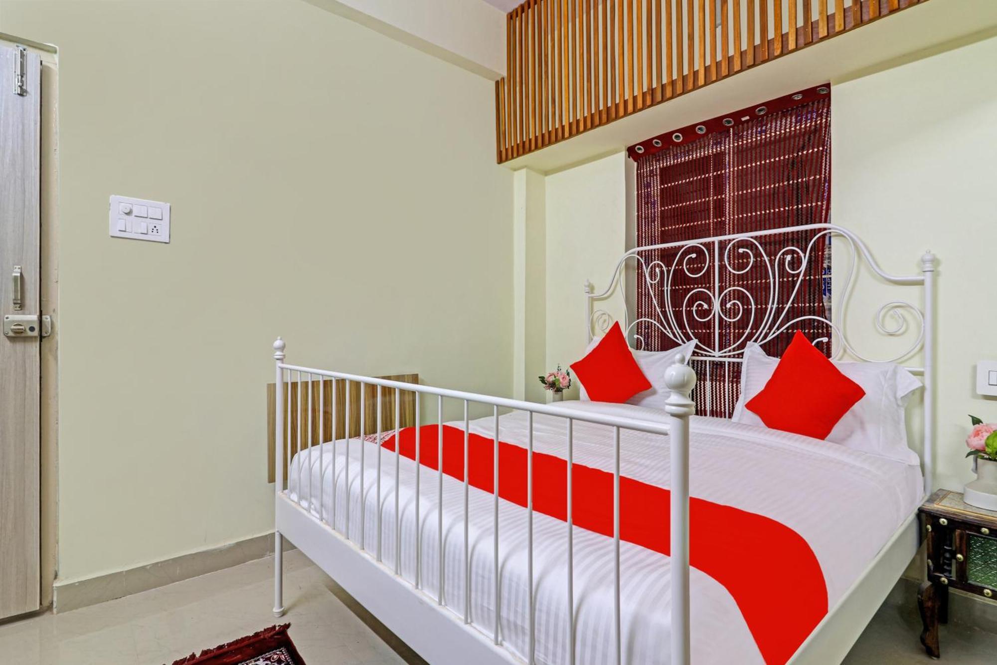 Super Hotel O Dsr Inn Near Nexus Haïdarabad Extérieur photo