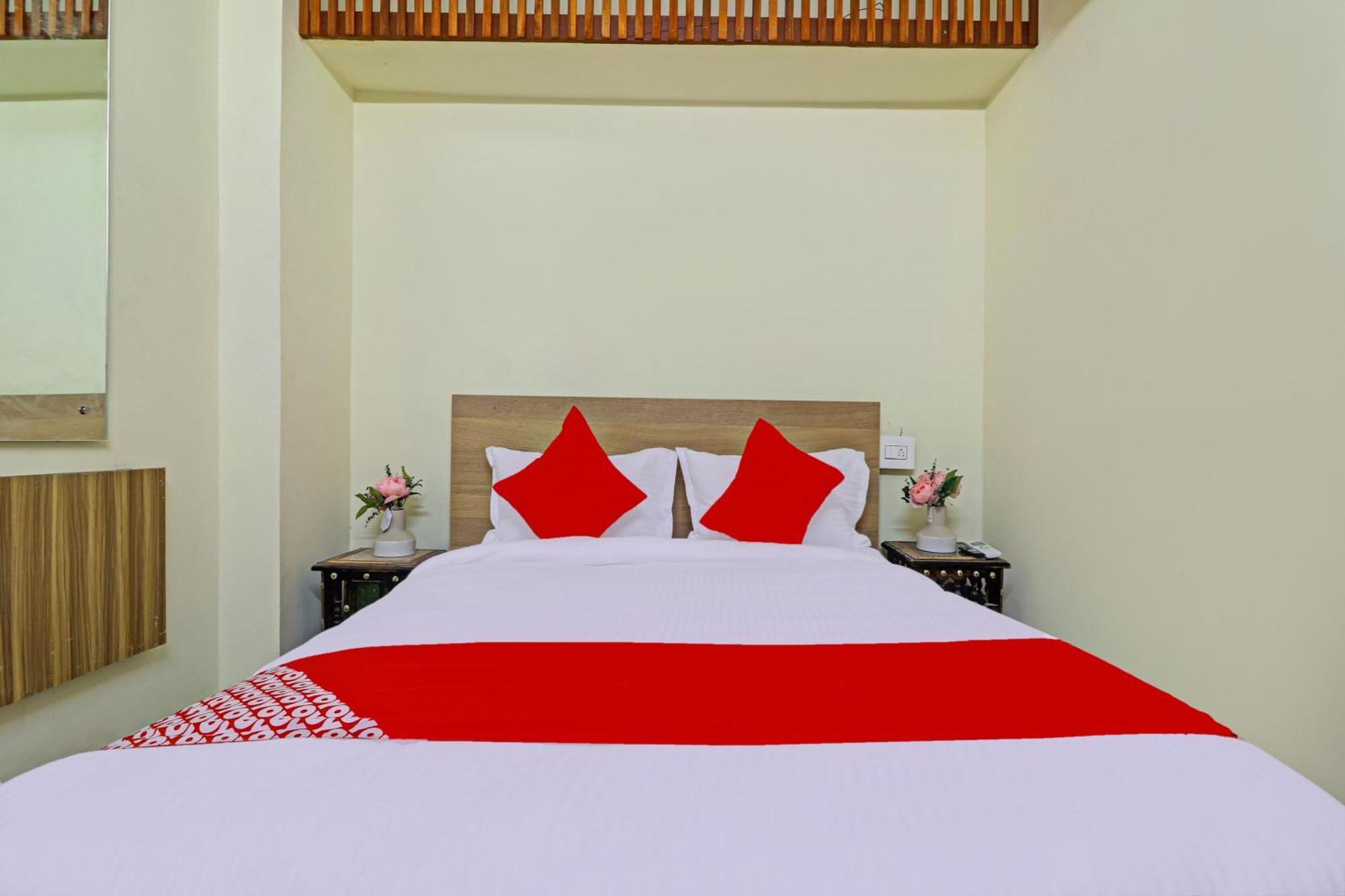 Super Hotel O Dsr Inn Near Nexus Haïdarabad Extérieur photo