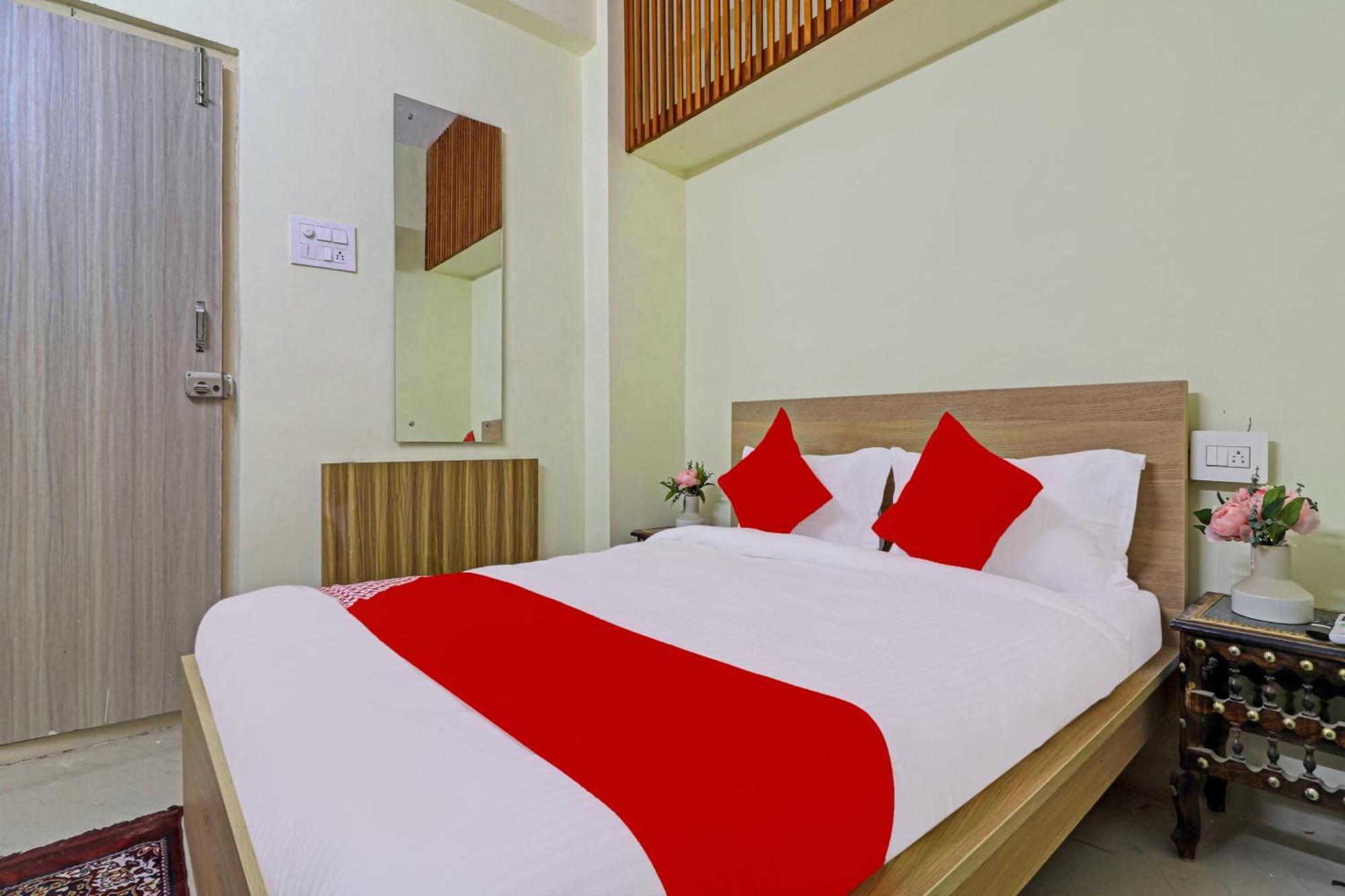 Super Hotel O Dsr Inn Near Nexus Haïdarabad Extérieur photo