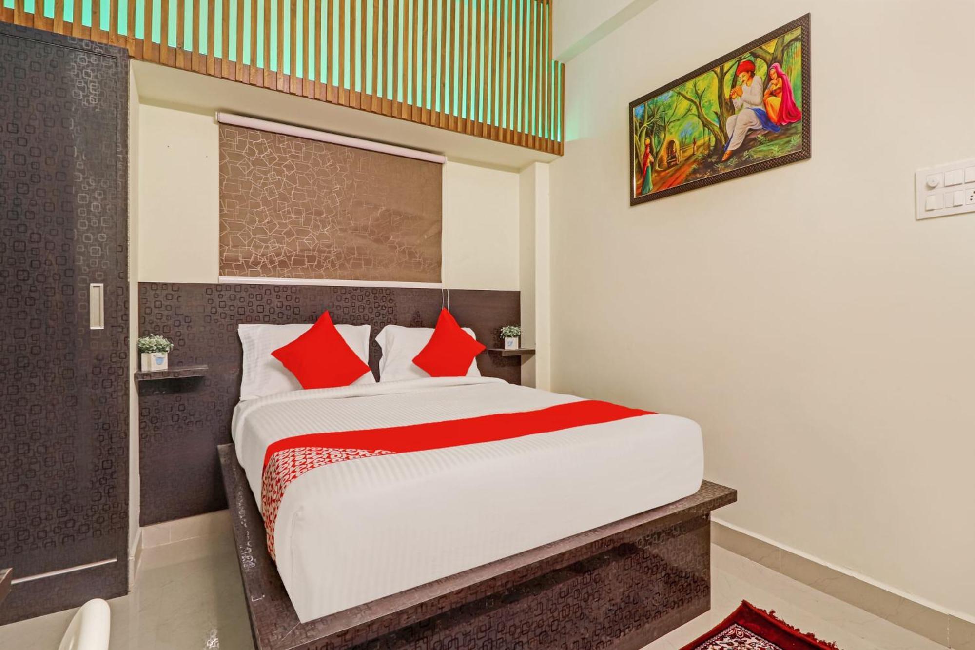 Super Hotel O Dsr Inn Near Nexus Haïdarabad Extérieur photo